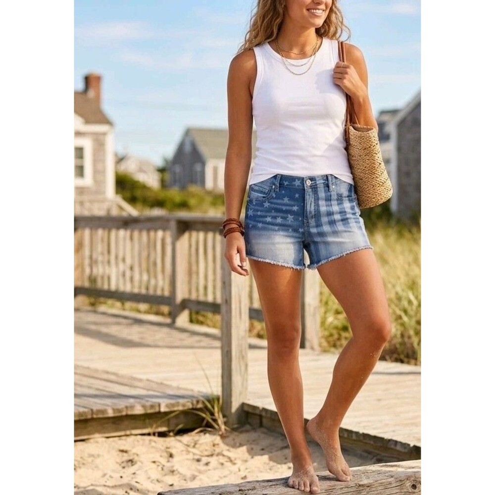 Maurices High Rise Stars & Stripes Cutoff Denim Shorts Size 12 - 3.5" Inseam